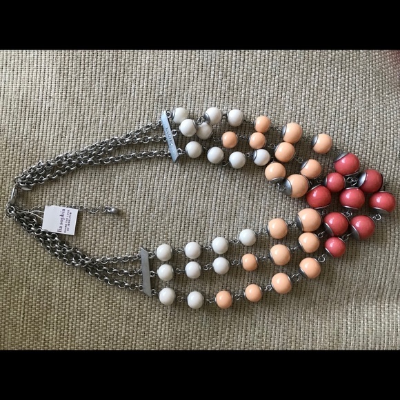 Lia Sophia Jewelry - LIA SOPHIA beautiful necklase!NWT